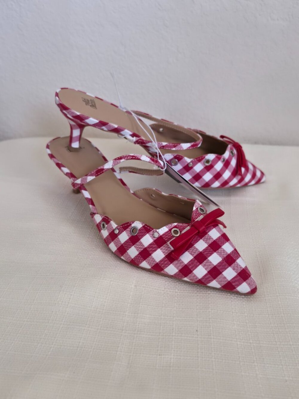 Wild Fable Lysandra Red & White Kitten Heels NWT 10